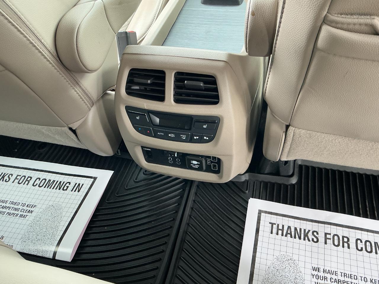 Honda Pilot Touring 8-Passenger AWD 2021