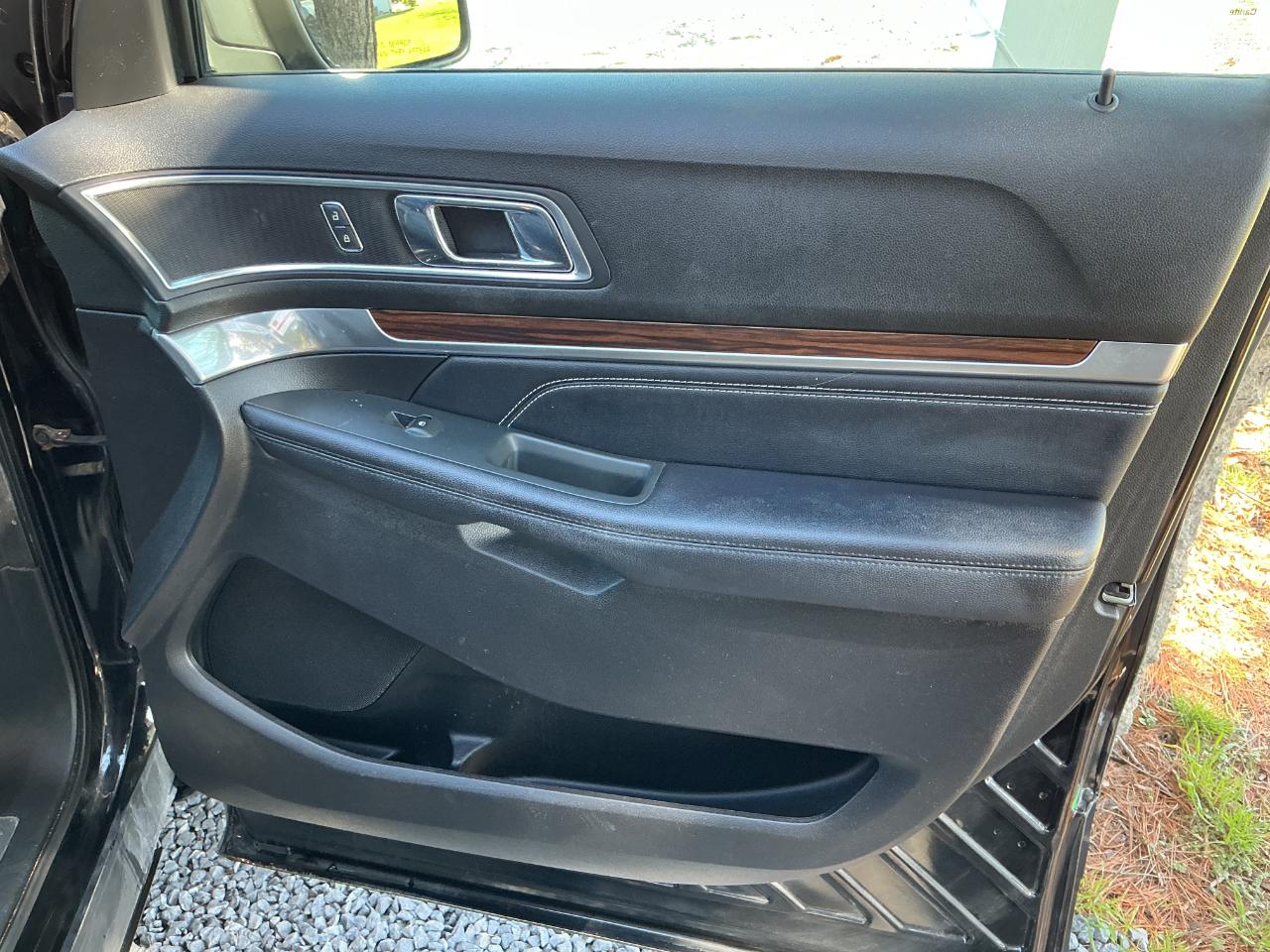 Ford Explorer Limited 4WD 2018