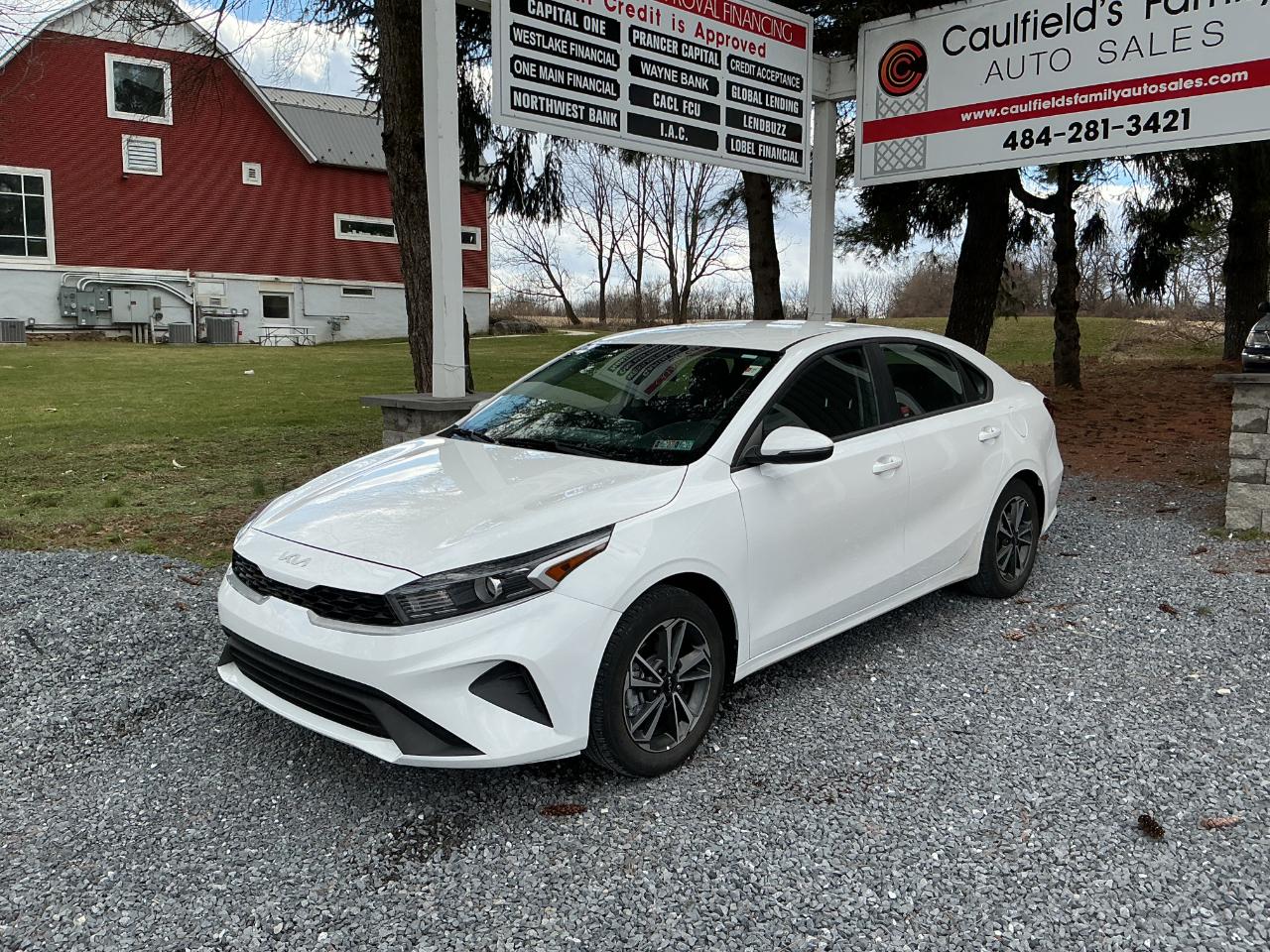 2023 Kia Forte LXS FWD