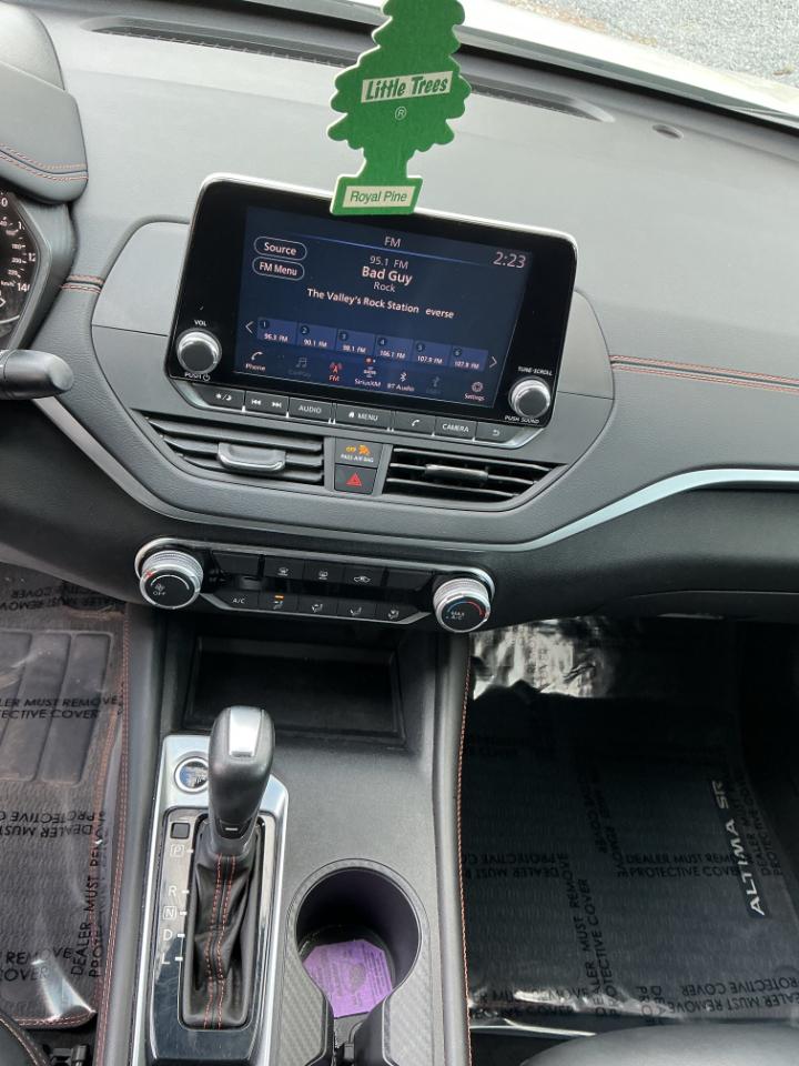 Nissan Altima 2.5 SR Sedan 2020