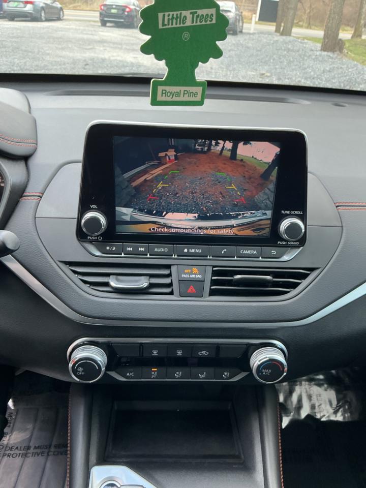 Nissan Altima 2.5 SR Sedan 2020