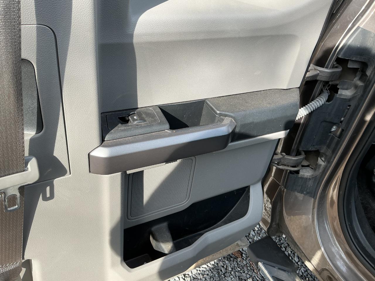 Ford F-150 Lariat 4WD SuperCab 6.5' Box 2020