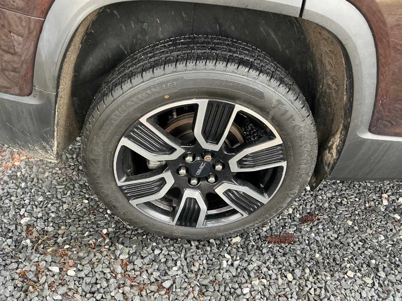 GMC Acadia AWD 4dr SLE 2021