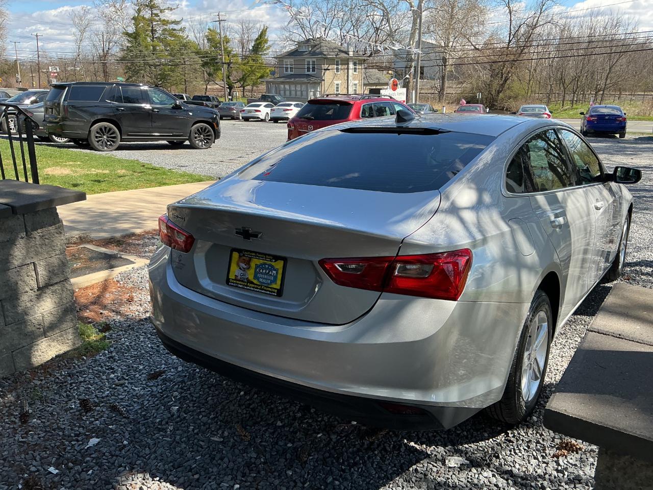 Chevrolet Malibu 4dr Sdn LS w/1LS 2020