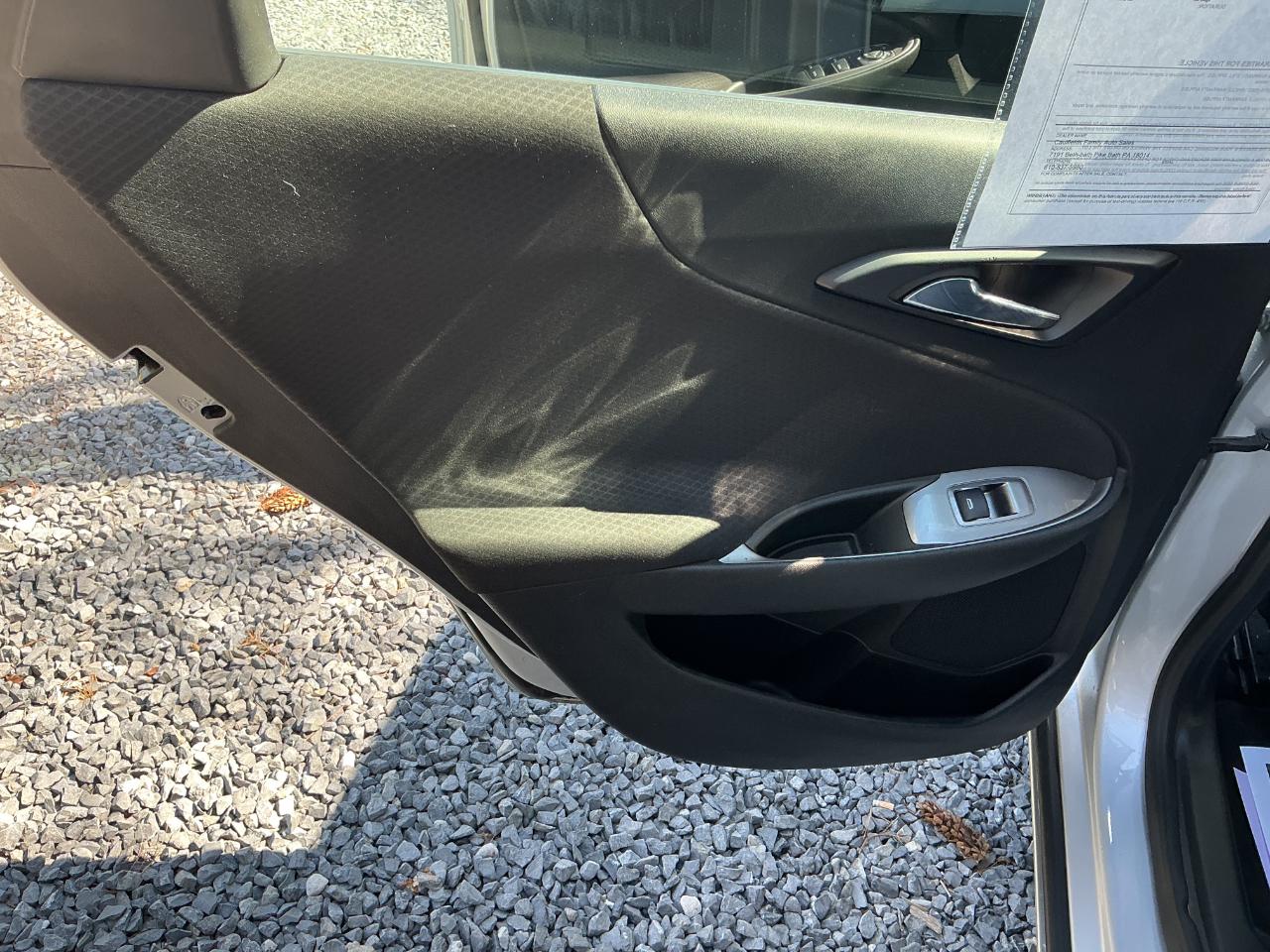 Chevrolet Malibu 4dr Sdn LS w/1LS 2020