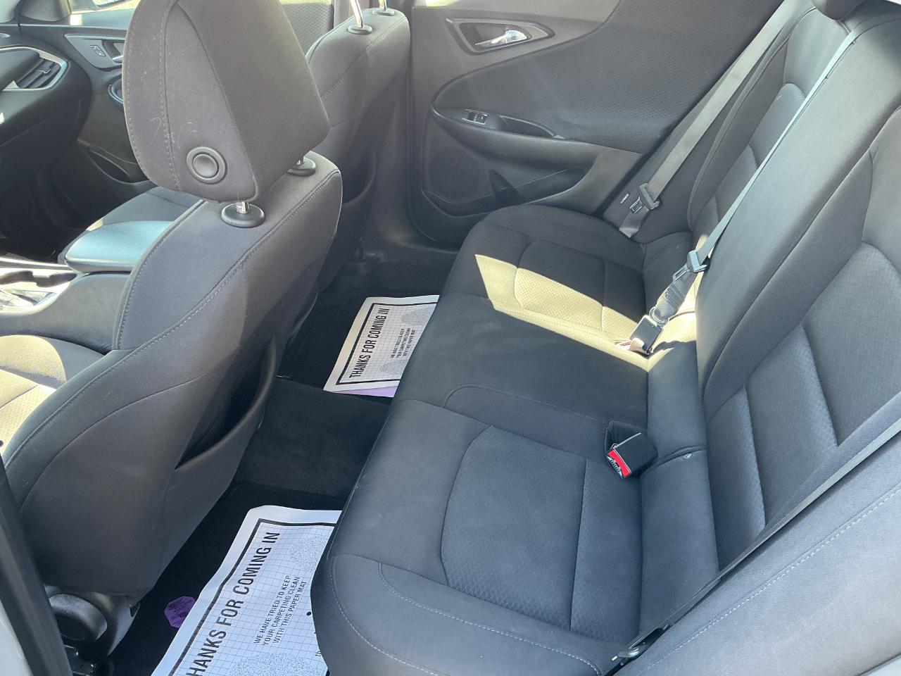 Chevrolet Malibu 4dr Sdn LS w/1LS 2020