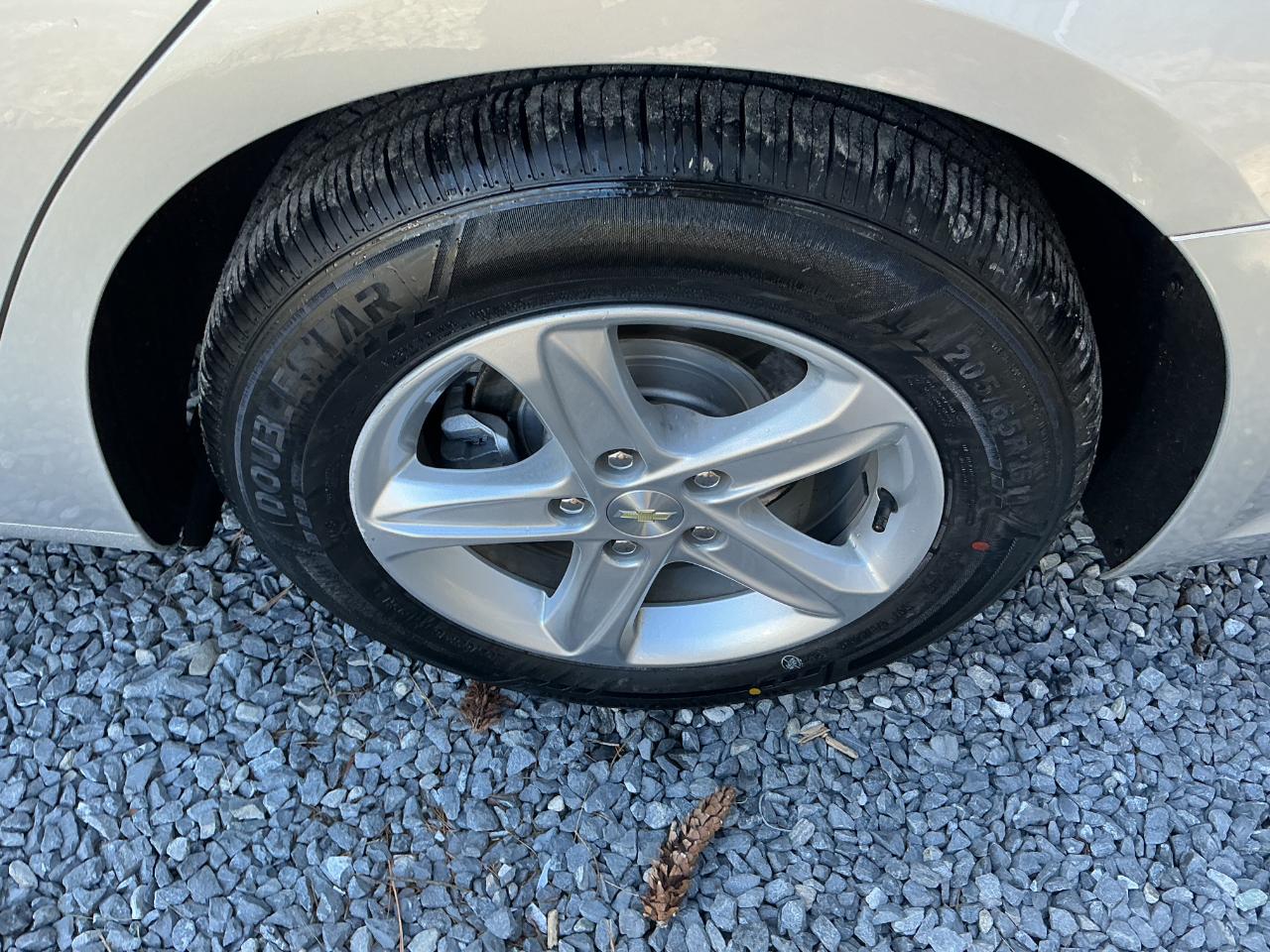 Chevrolet Malibu 4dr Sdn LS w/1LS 2020