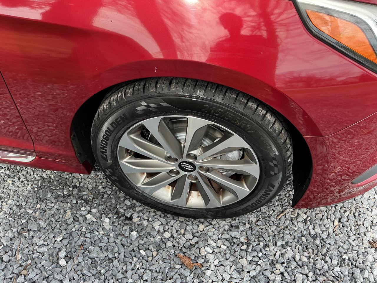 Hyundai Sonata 4dr Sdn 2.4L Sport PZEV 2016