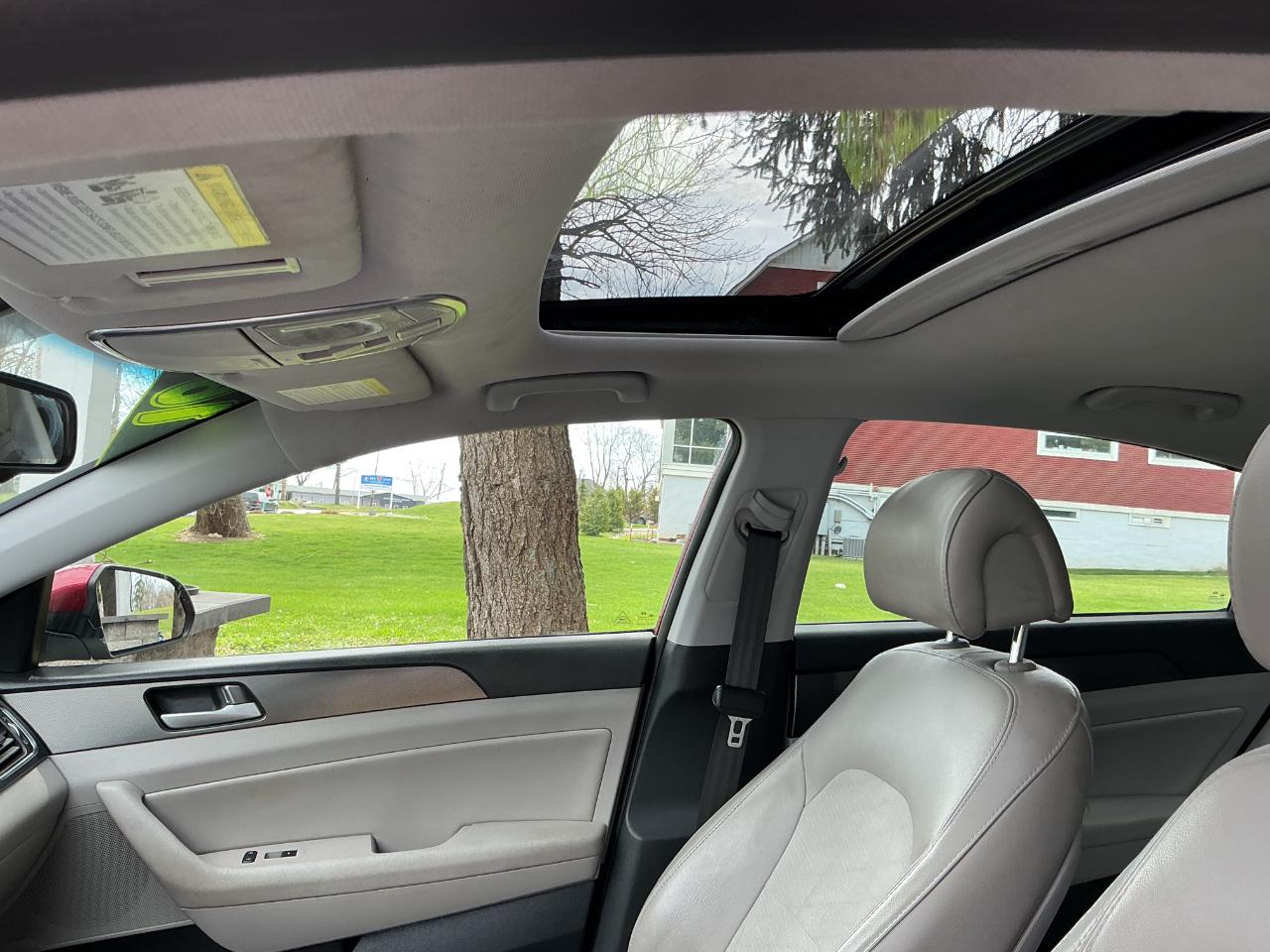 Hyundai Sonata 4dr Sdn 2.4L Sport PZEV 2016