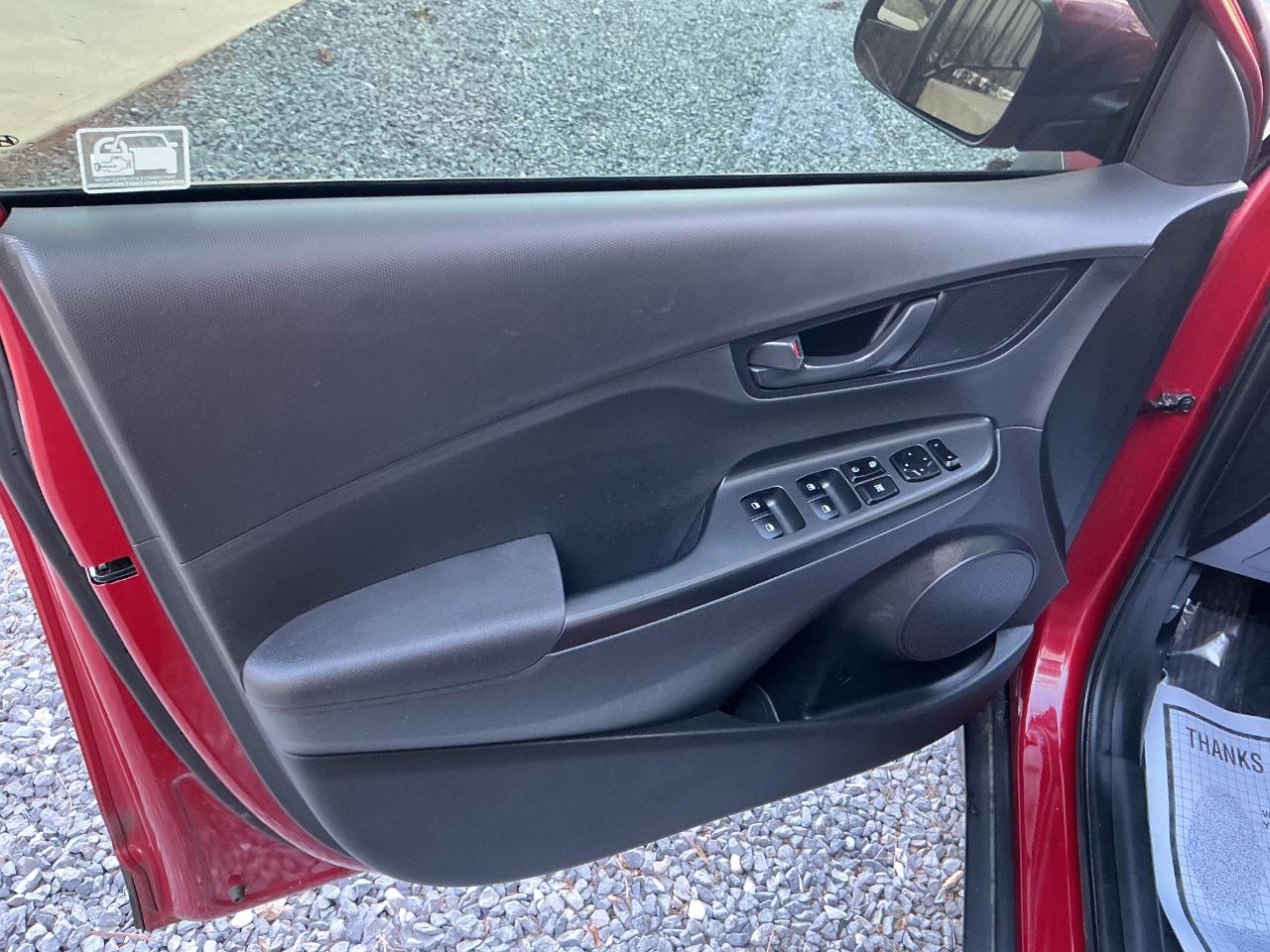 Hyundai Kona SE Auto AWD 2021