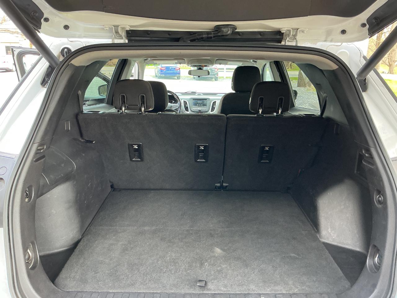 Chevrolet Equinox AWD 4dr LT w/1LT 2019