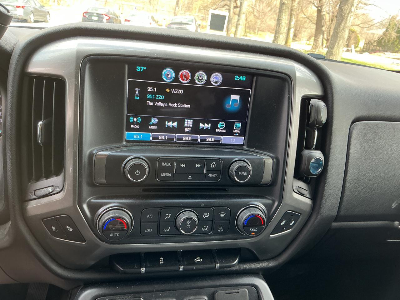 Chevrolet Silverado 1500 4WD Crew Cab 153.0" LT w/1LT 2018