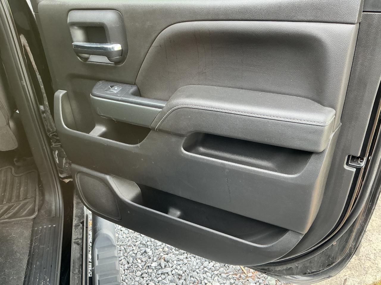 Chevrolet Silverado 1500 4WD Crew Cab 153.0" LT w/1LT 2018