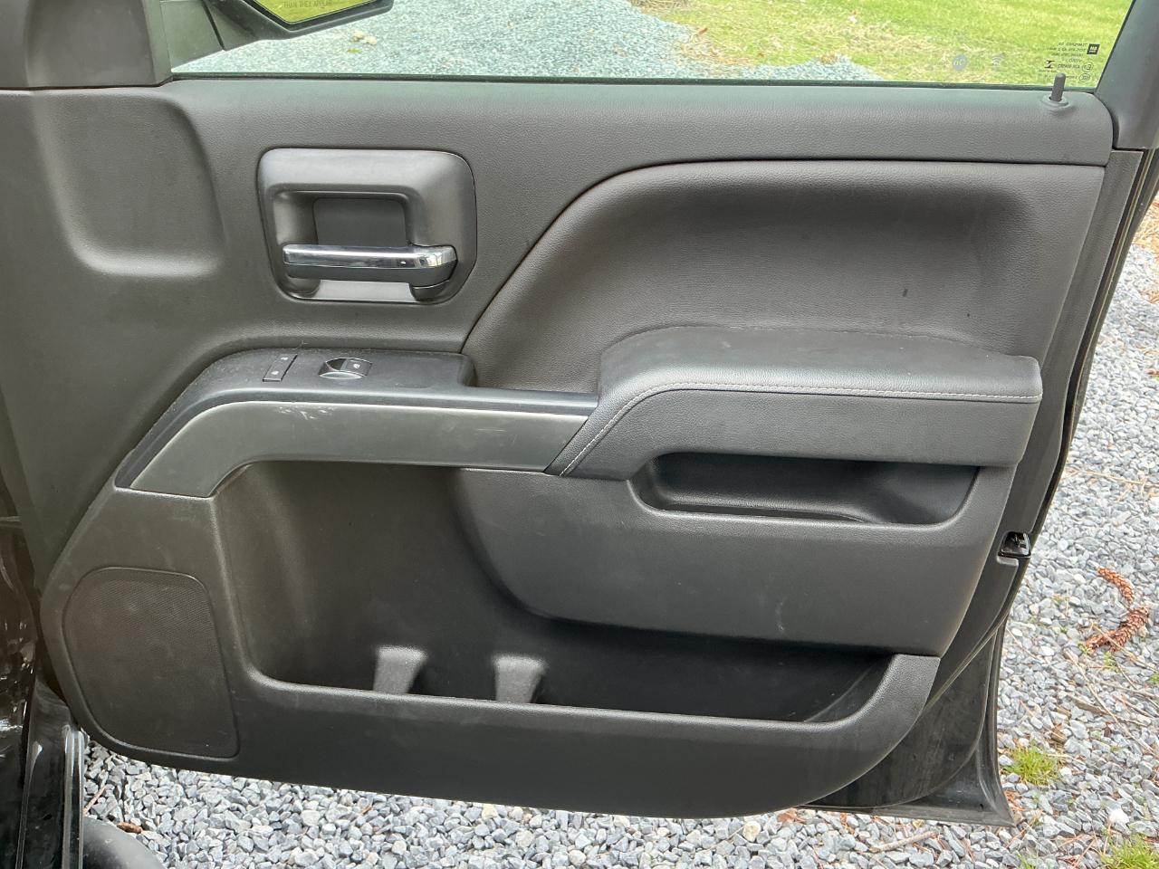 Chevrolet Silverado 1500 4WD Crew Cab 153.0" LT w/1LT 2018