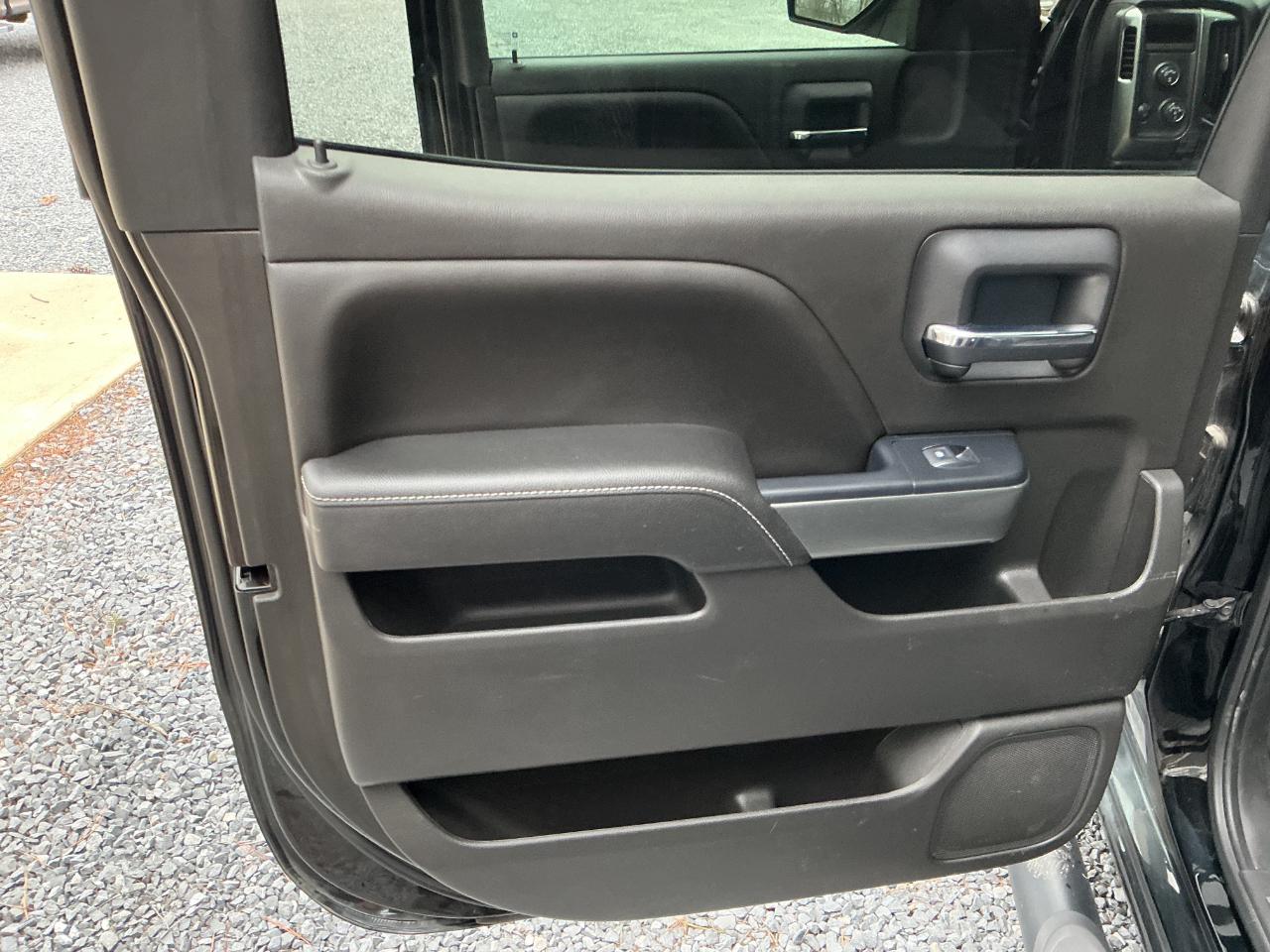 Chevrolet Silverado 1500 4WD Crew Cab 153.0" LT w/1LT 2018