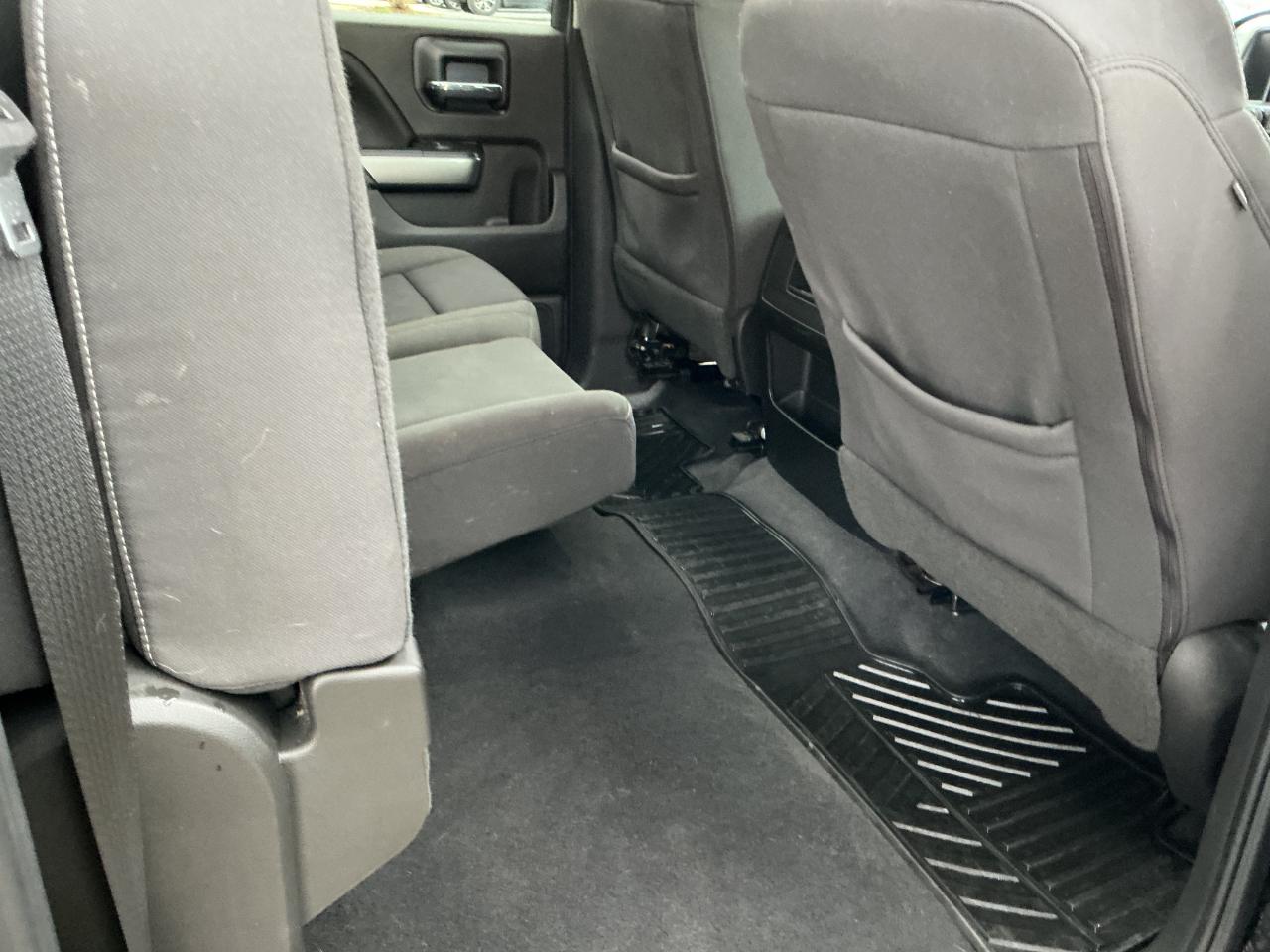 Chevrolet Silverado 1500 4WD Crew Cab 153.0" LT w/1LT 2018