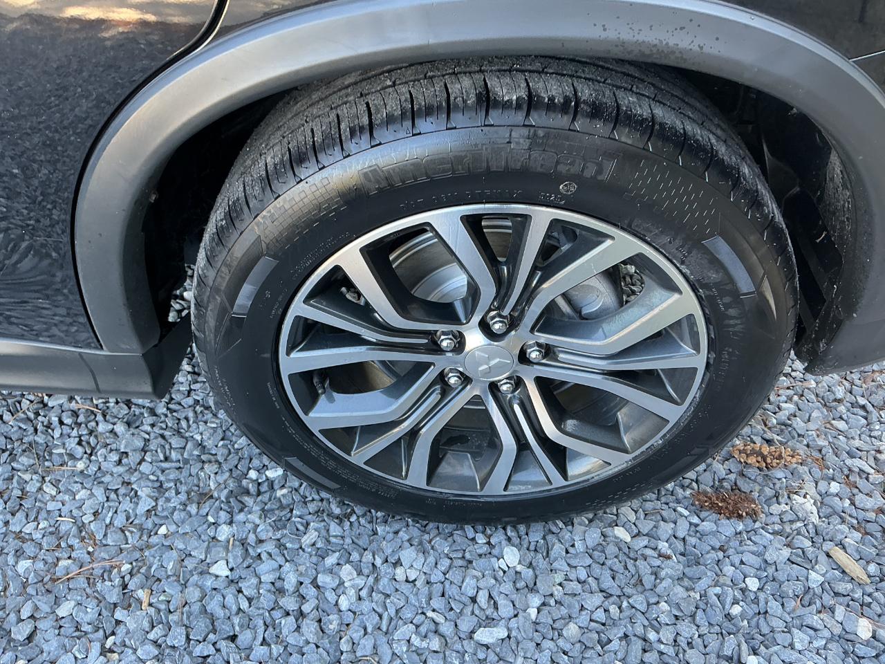 Mitsubishi Outlander Sport ES 2.0 AWC CVT 2019
