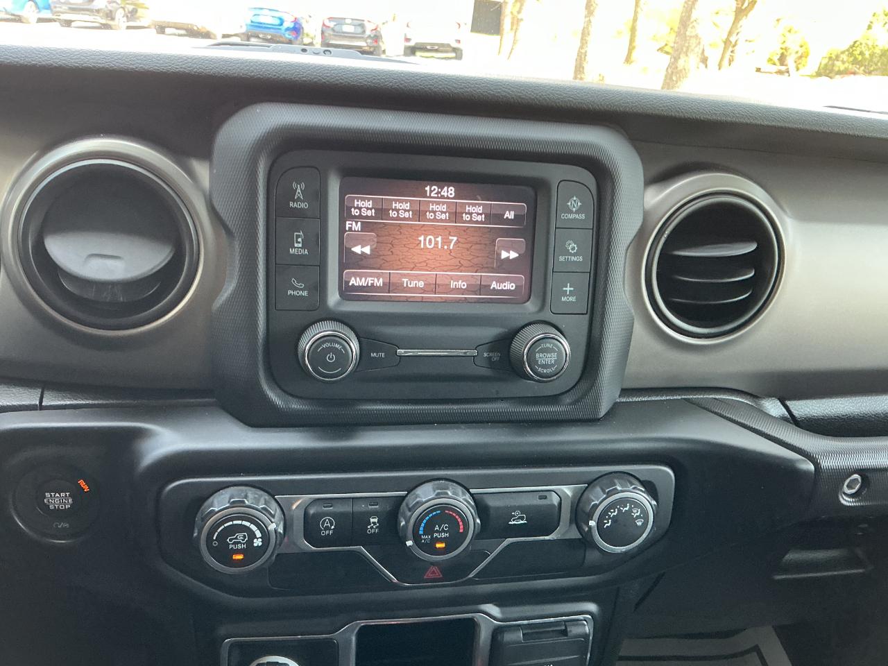 Jeep Wrangler Unlimited Sport 4x4 2021