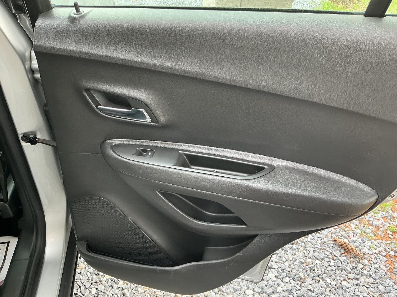 Chevrolet Trax FWD 4dr LS 2018