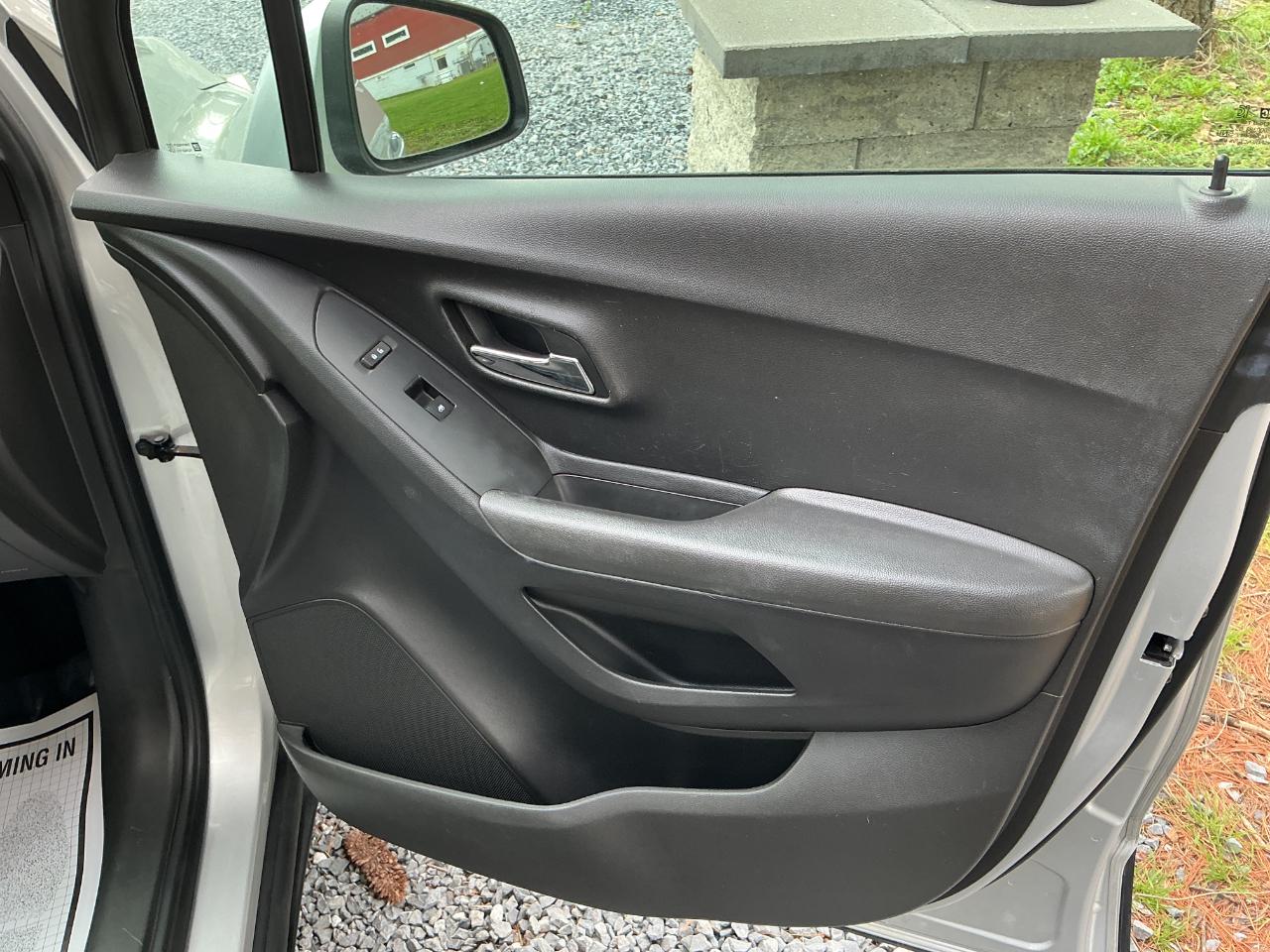 Chevrolet Trax FWD 4dr LS 2018