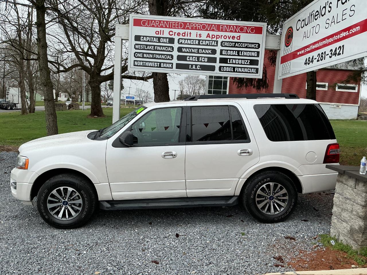 Ford Expedition XLT 4WD 2017