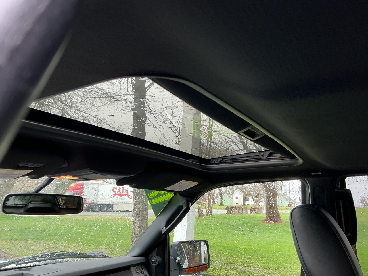 Ford Expedition XLT 4WD 2017