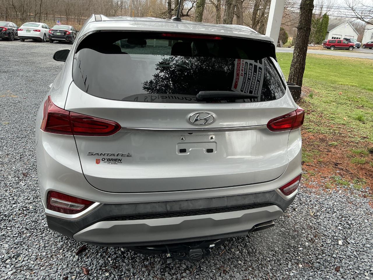 Hyundai Santa Fe SE 2.4L Auto FWD 2019