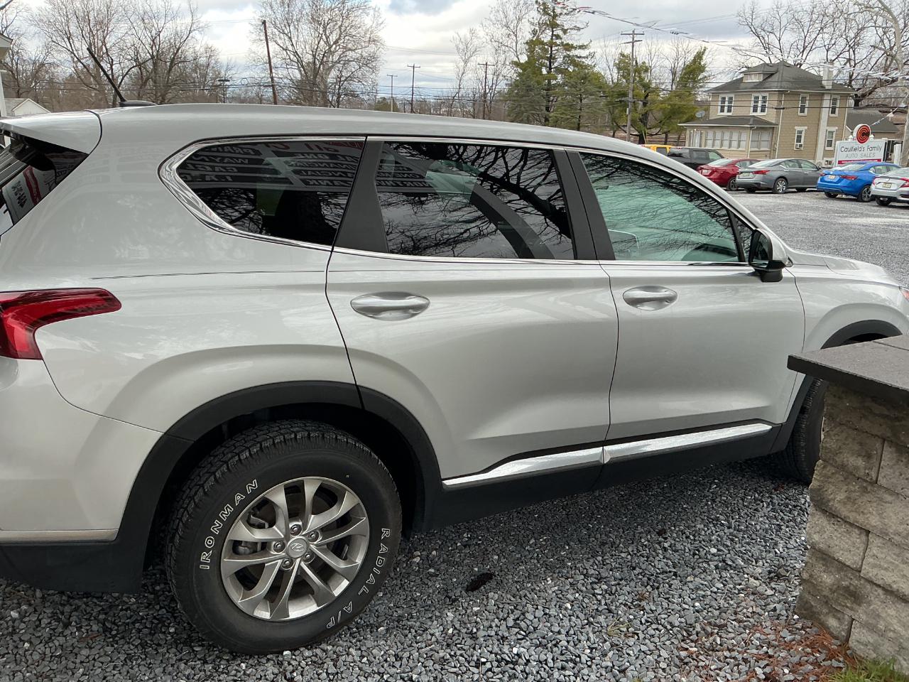 Hyundai Santa Fe SE 2.4L Auto FWD 2019