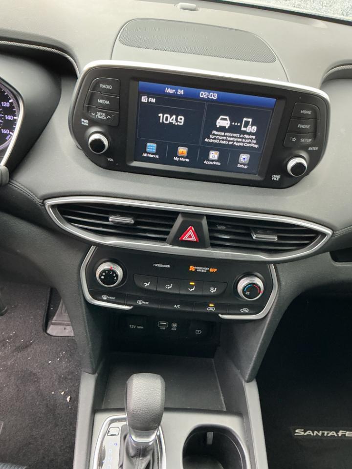 Hyundai Santa Fe SE 2.4L Auto FWD 2019