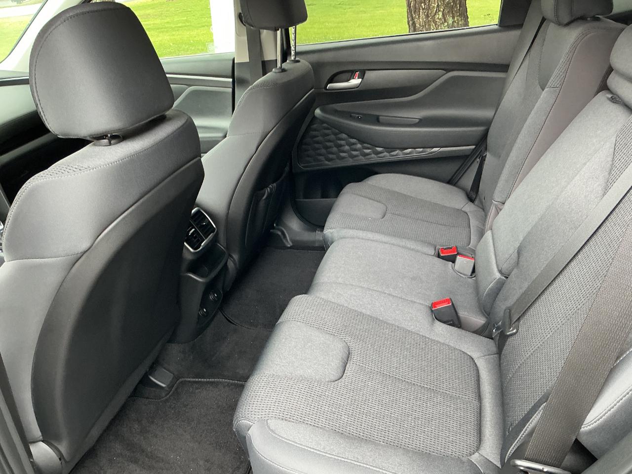 Hyundai Santa Fe SE 2.4L Auto FWD 2019