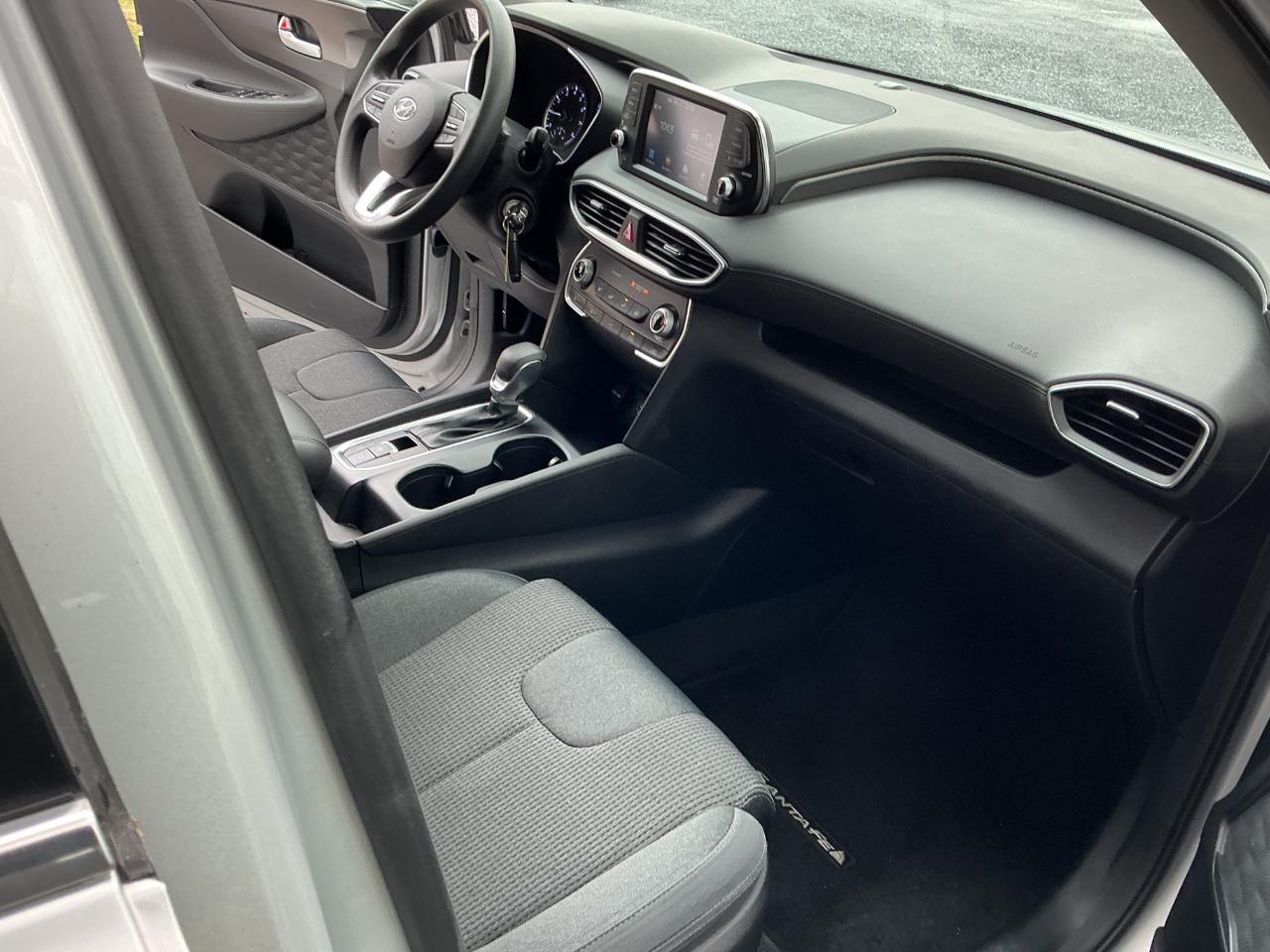 Hyundai Santa Fe SE 2.4L Auto FWD 2019