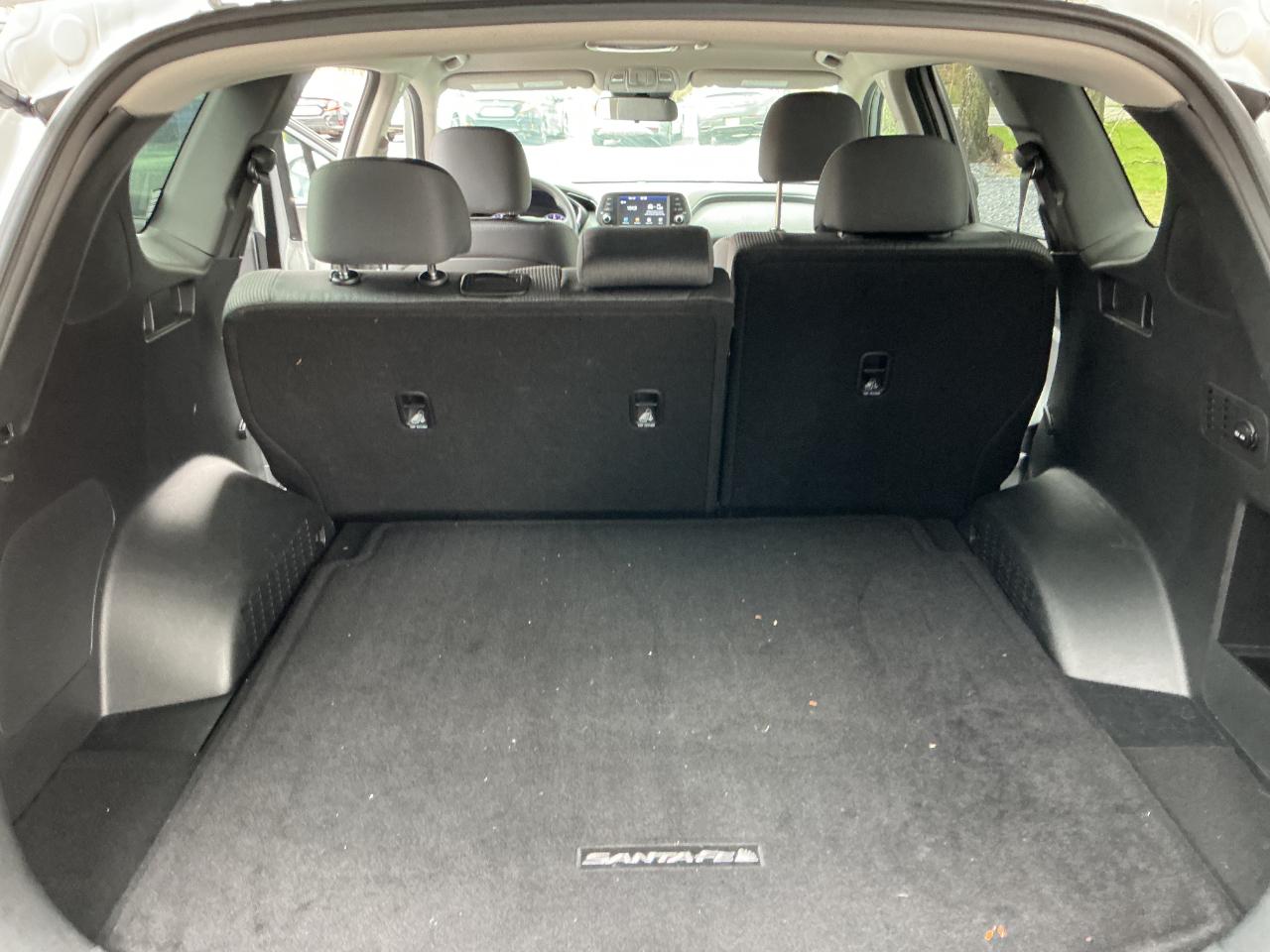 Hyundai Santa Fe SE 2.4L Auto FWD 2019