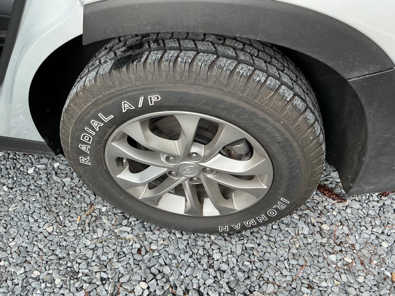 Hyundai Santa Fe SE 2.4L Auto FWD 2019