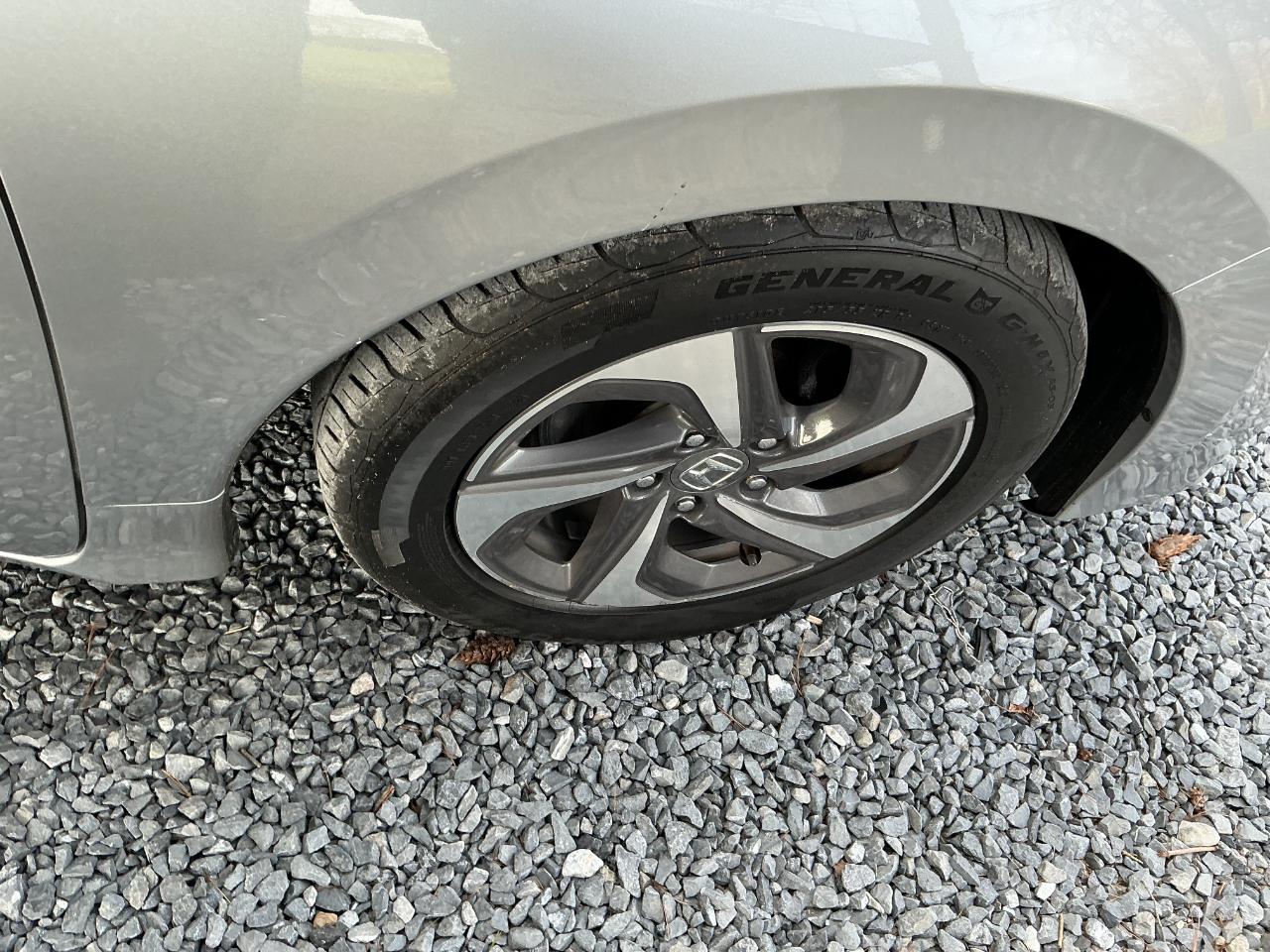 Honda Insight EX CVT 2019