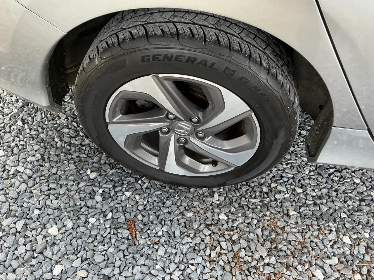 Honda Insight EX CVT 2019