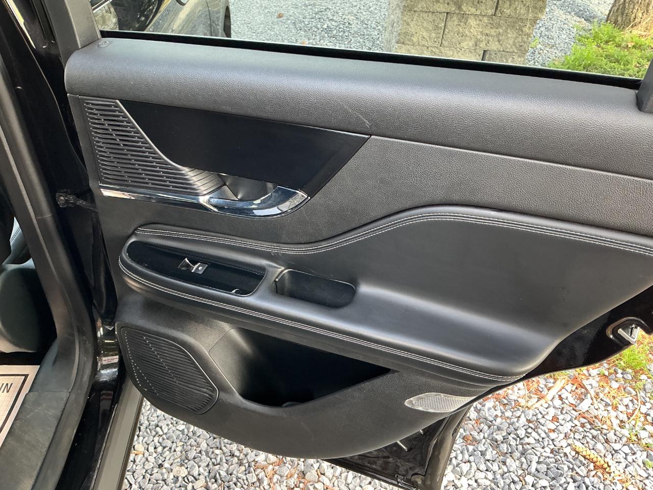 Lincoln Corsair Standard AWD 2020