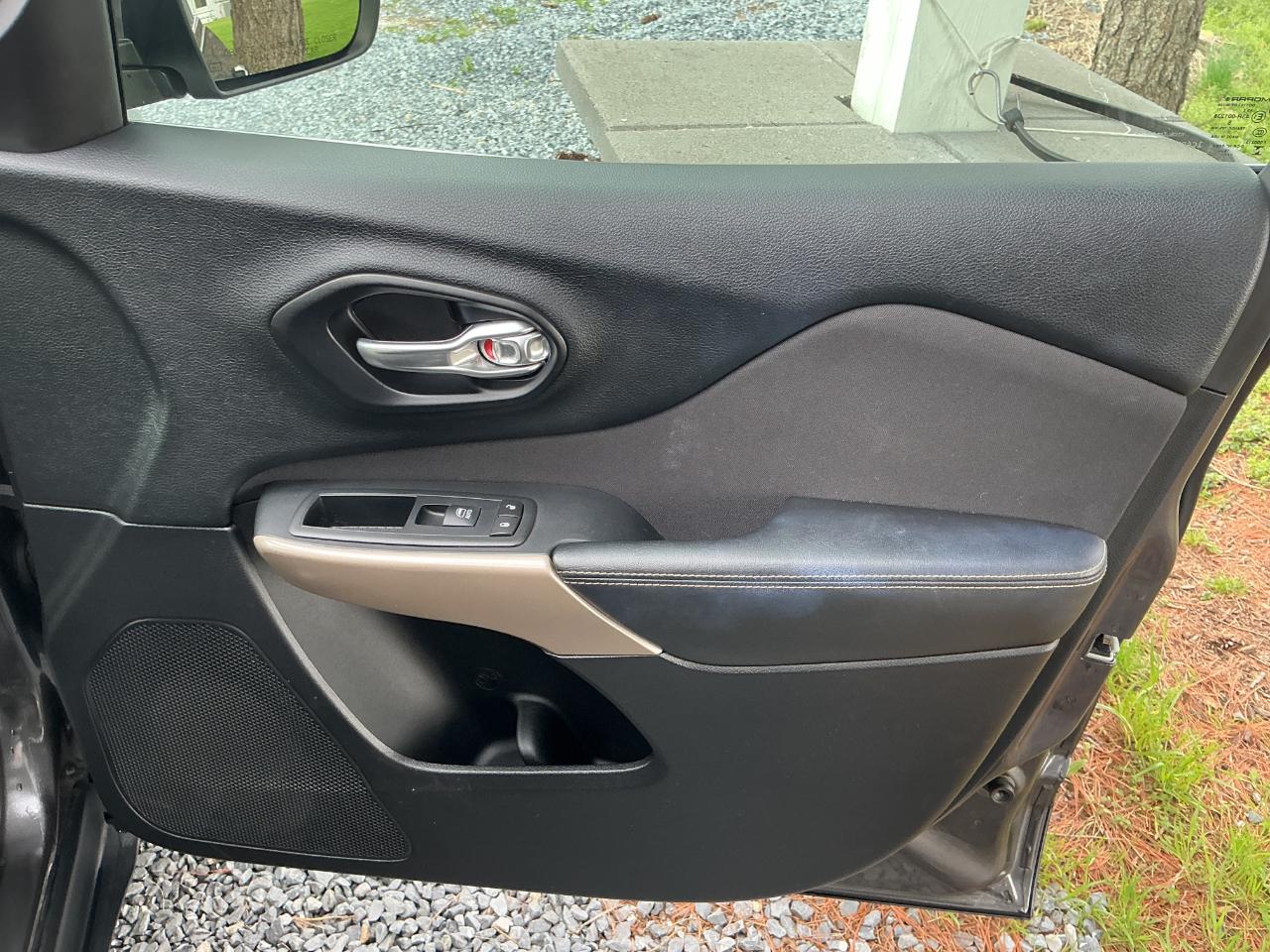 Jeep Cherokee Latitude 4x4 2017