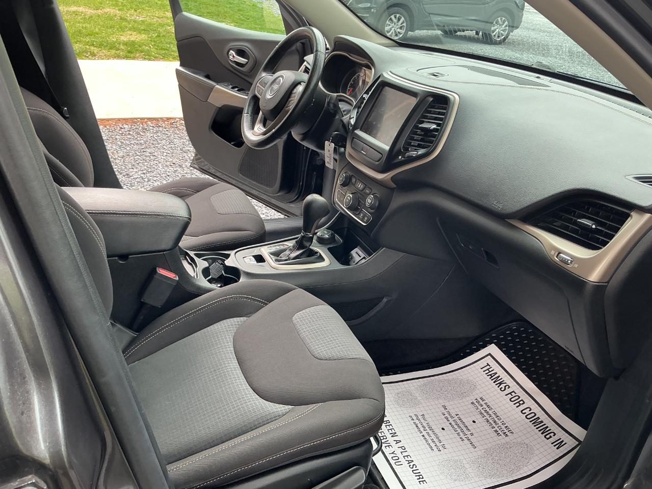 Jeep Cherokee Latitude 4x4 2017