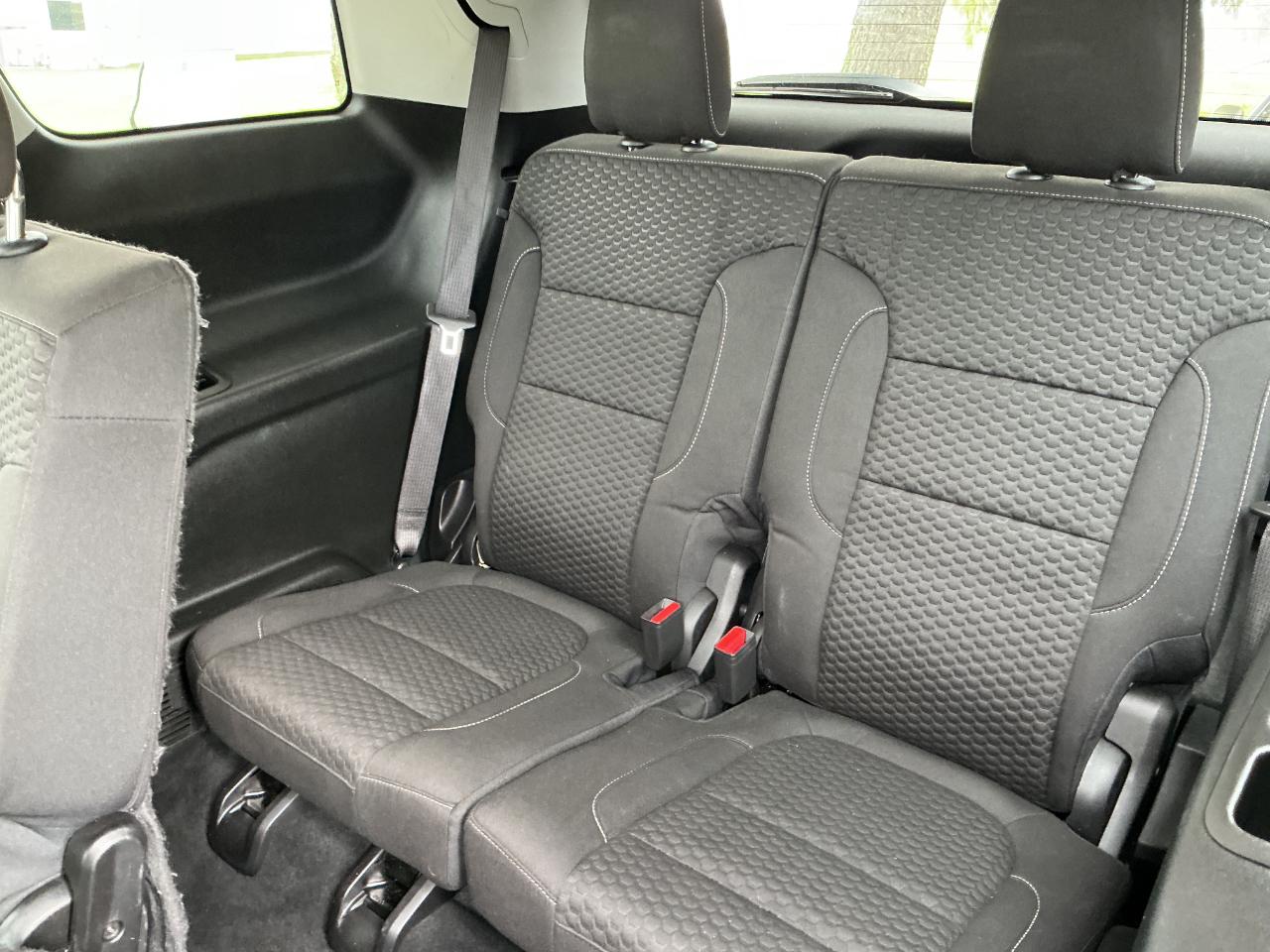 GMC Acadia AWD 4dr SLE w/SLE-1 2019