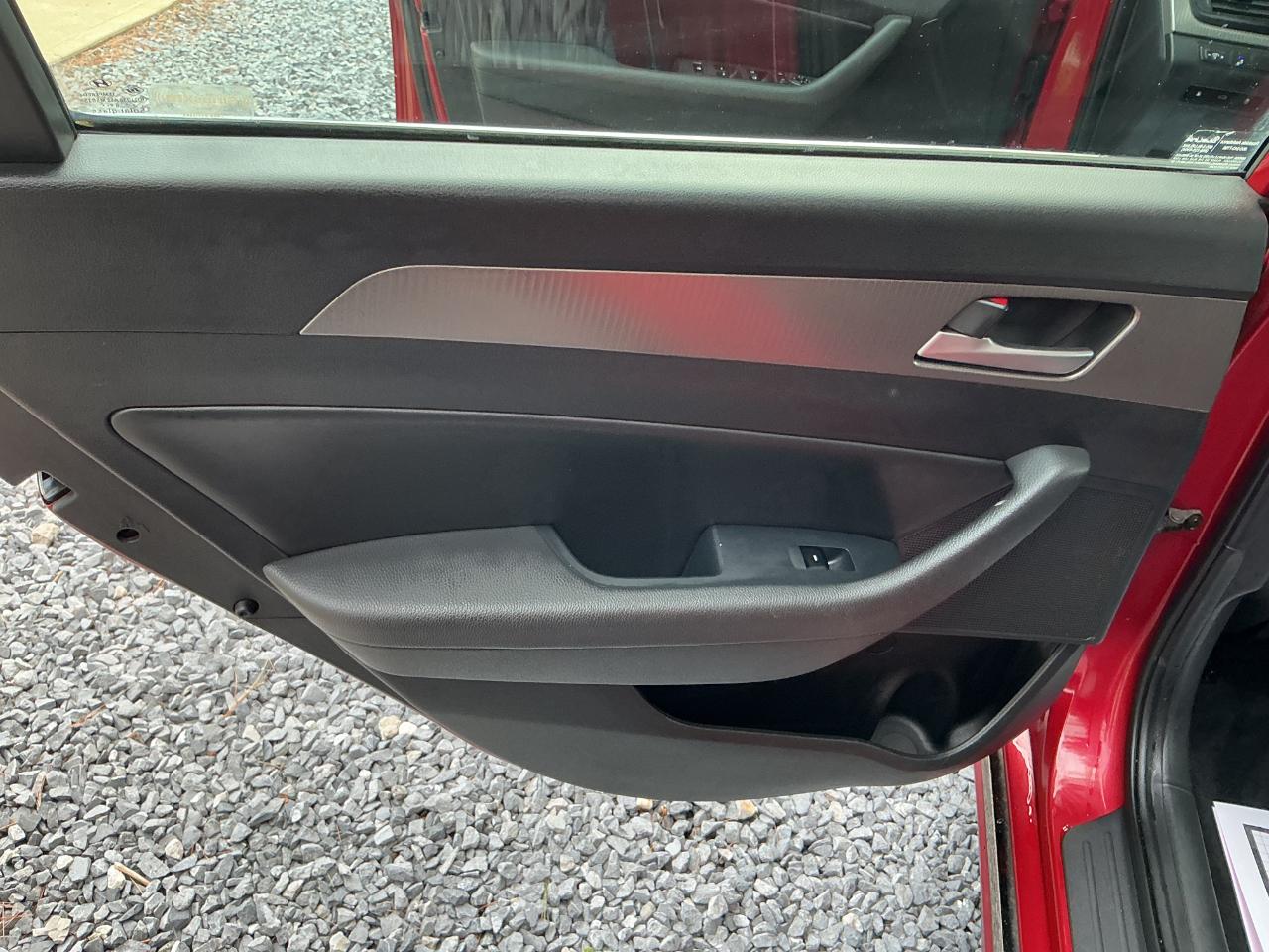 Hyundai Sonata Sport 2.4L 2019