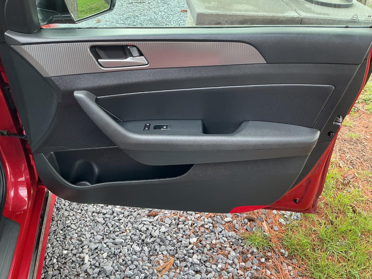 Hyundai Sonata Sport 2.4L 2019