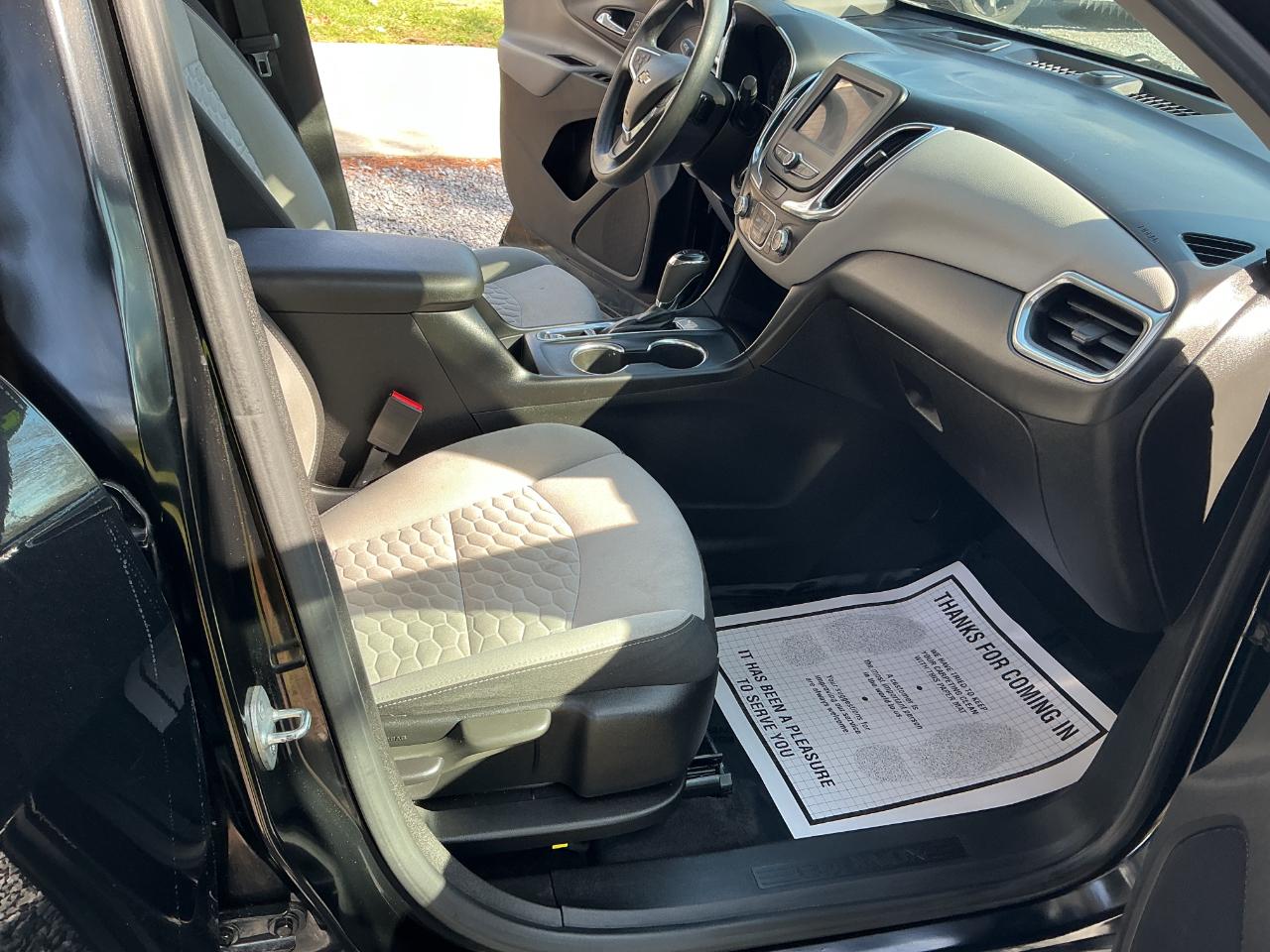 Chevrolet Equinox FWD 4dr LS w/1LS 2020