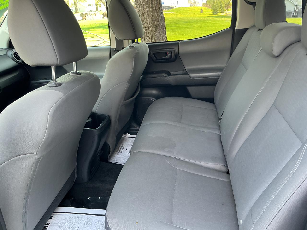 Toyota Tacoma 2WD SR5 Double Cab 5' Bed I4 AT (Natl) 2019