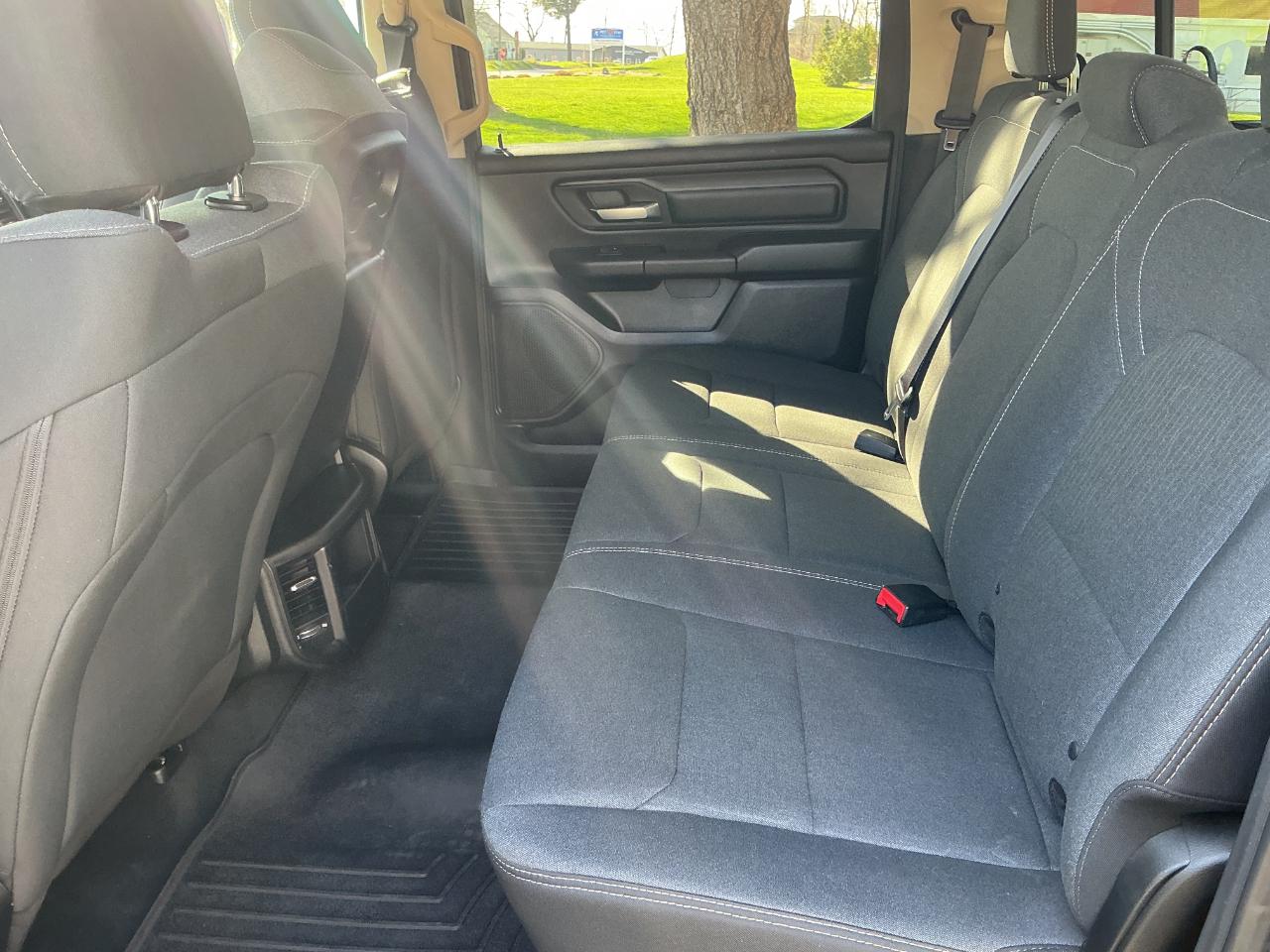 RAM 1500 Tradesman 4x4 Crew Cab 5'7" Box 2019