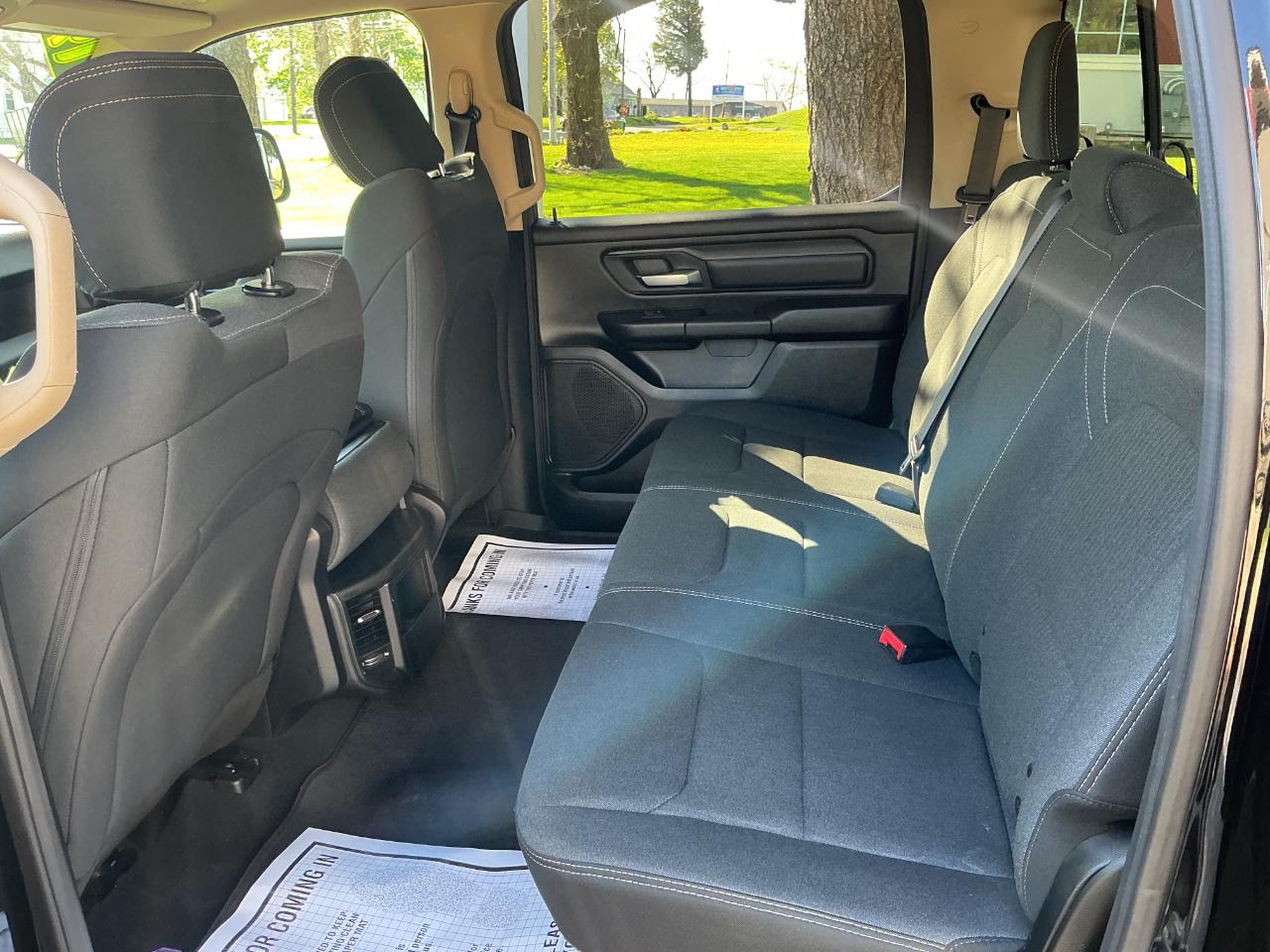 RAM 1500 Tradesman 4x4 Crew Cab 5'7" Box 2019