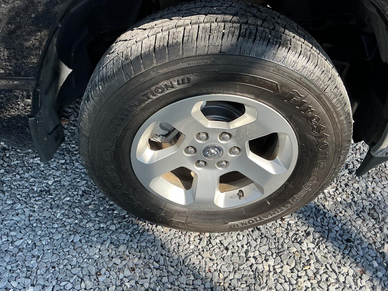 RAM 1500 Tradesman 4x4 Crew Cab 5'7" Box 2019