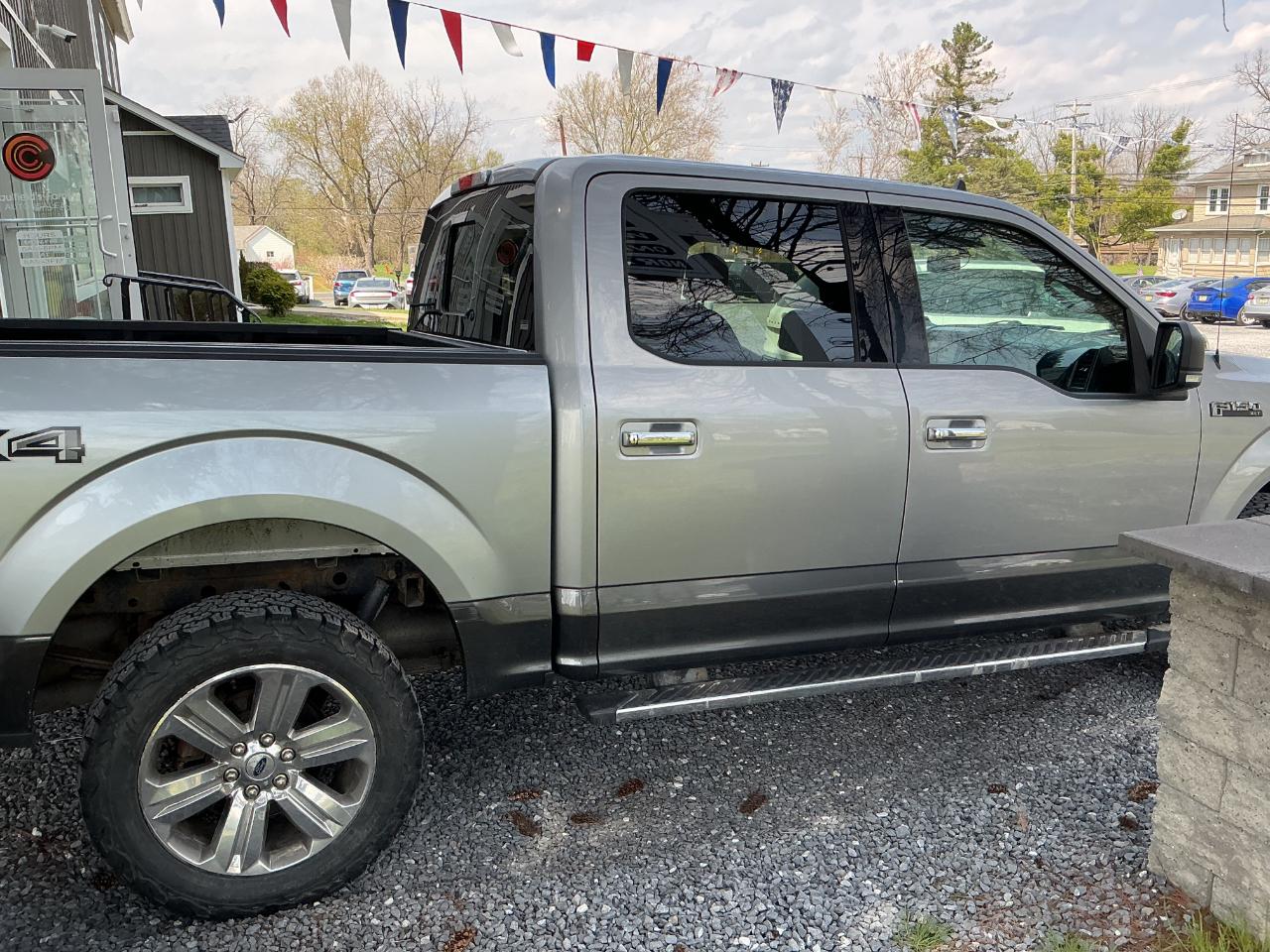 Ford F-150 XLT 4x4 SuperCrew 2020