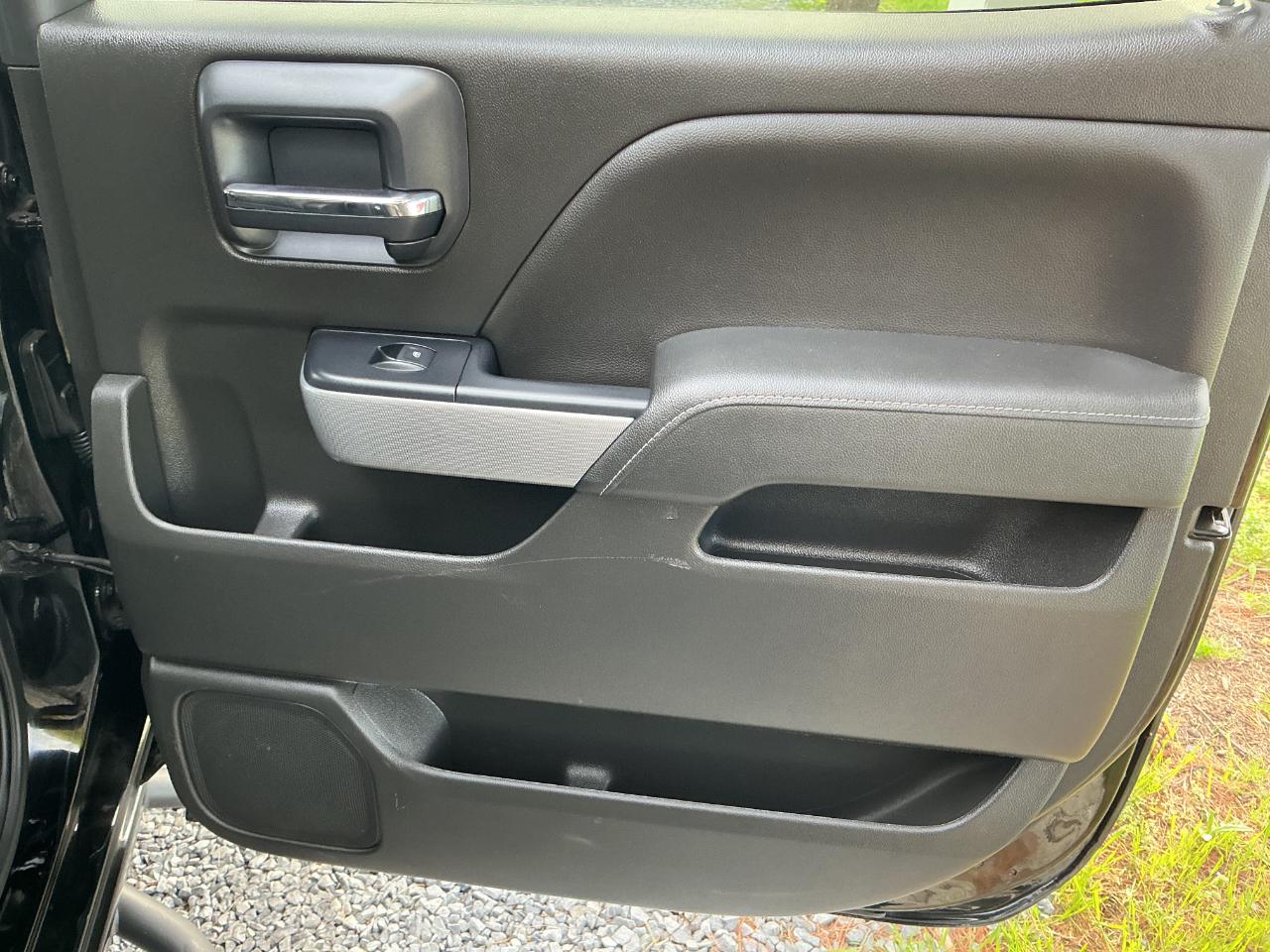 Chevrolet Silverado 1500 LTZ Z71 Crew Cab 4WD 2018