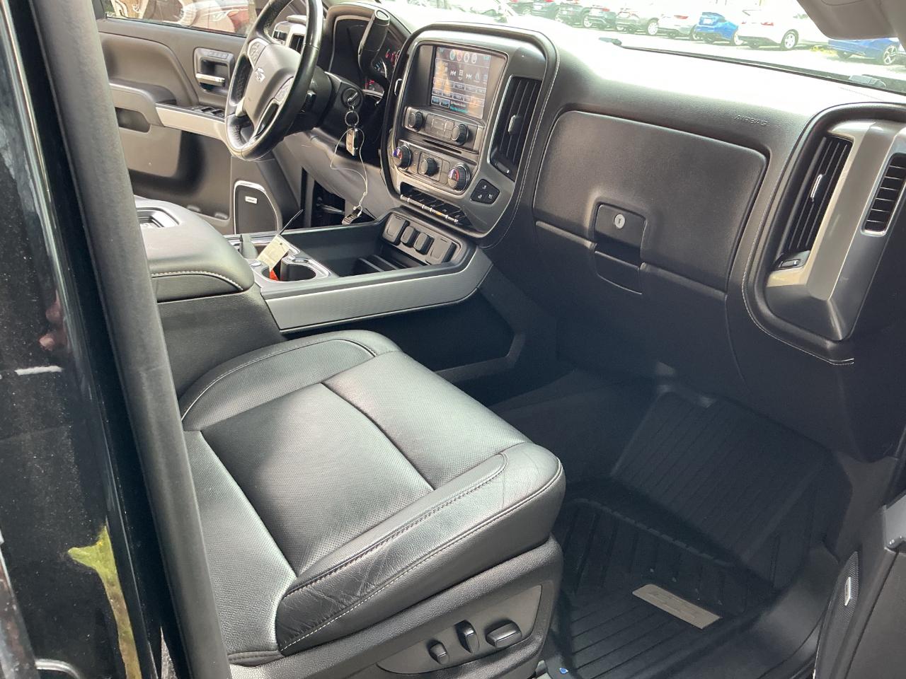 Chevrolet Silverado 1500 LTZ Z71 Crew Cab 4WD 2018
