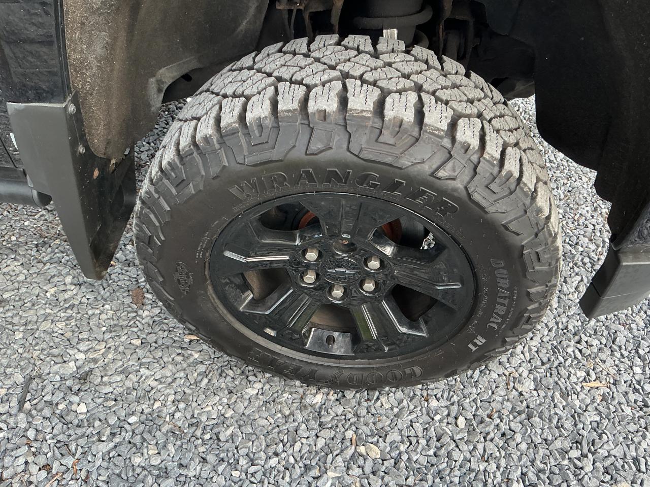 Chevrolet Silverado 1500 LTZ Z71 Crew Cab 4WD 2018